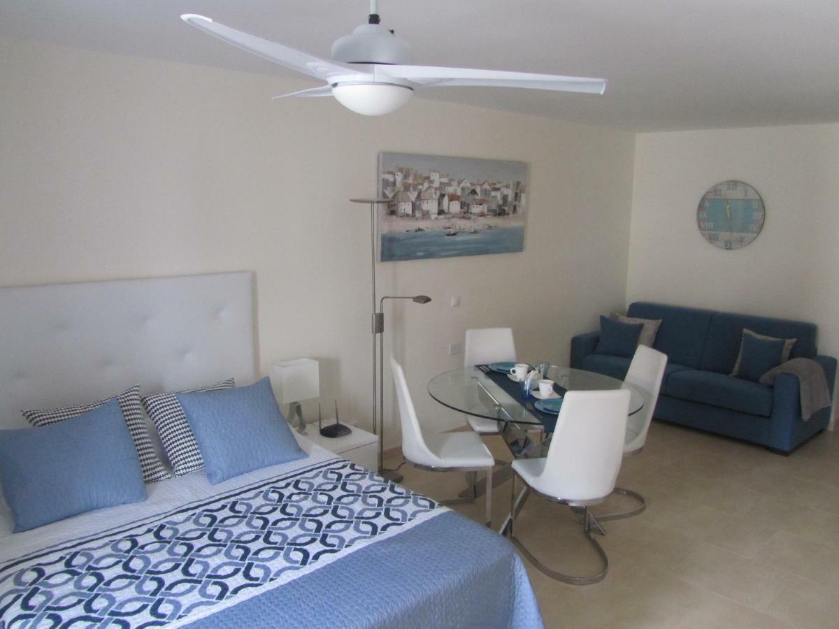ארונה Los Cristianos Studio, Modern, Spacious, Pool,Wifi מראה חיצוני תמונה